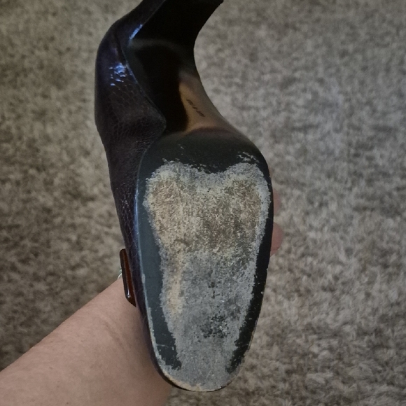 Salvatore Ferragamo Women's Black and Brown Loafers - Picture 7 of 9